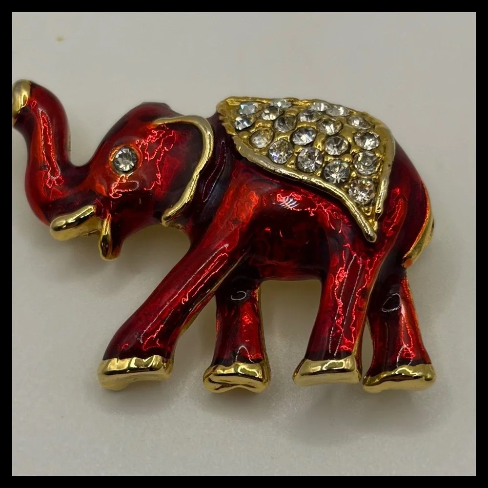 Elephant Brooch Small Red Rhinestone Enamel Animal Pin